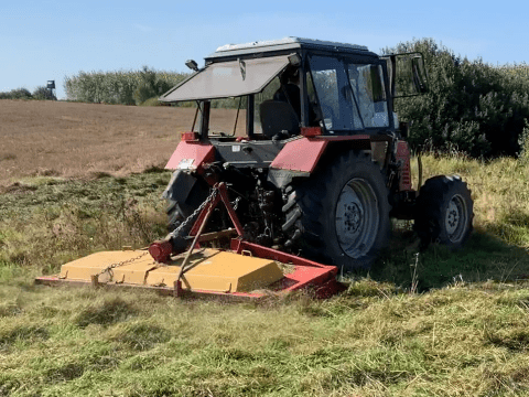 usługi rolnicze traktorem usługa koszenie i mulczowania pól lak i nieużytków foto 3