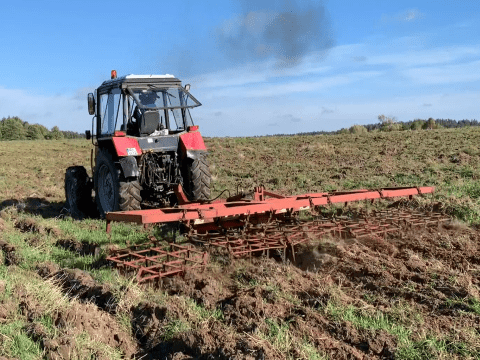 usluga bronowania uslugi rolnicze traktorem