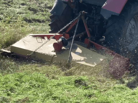 uslugi rolnicze traktorem usluga koszenia i mulczerowania lak i nieuzytkow traktor 6